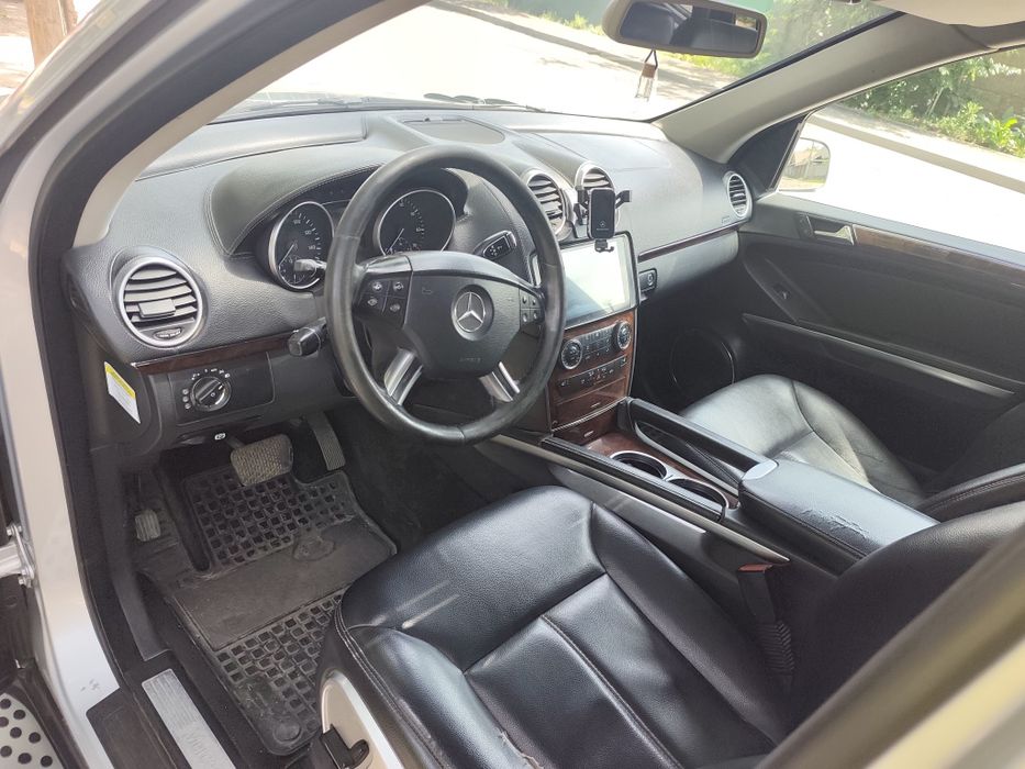 Mercedes Benz GL450