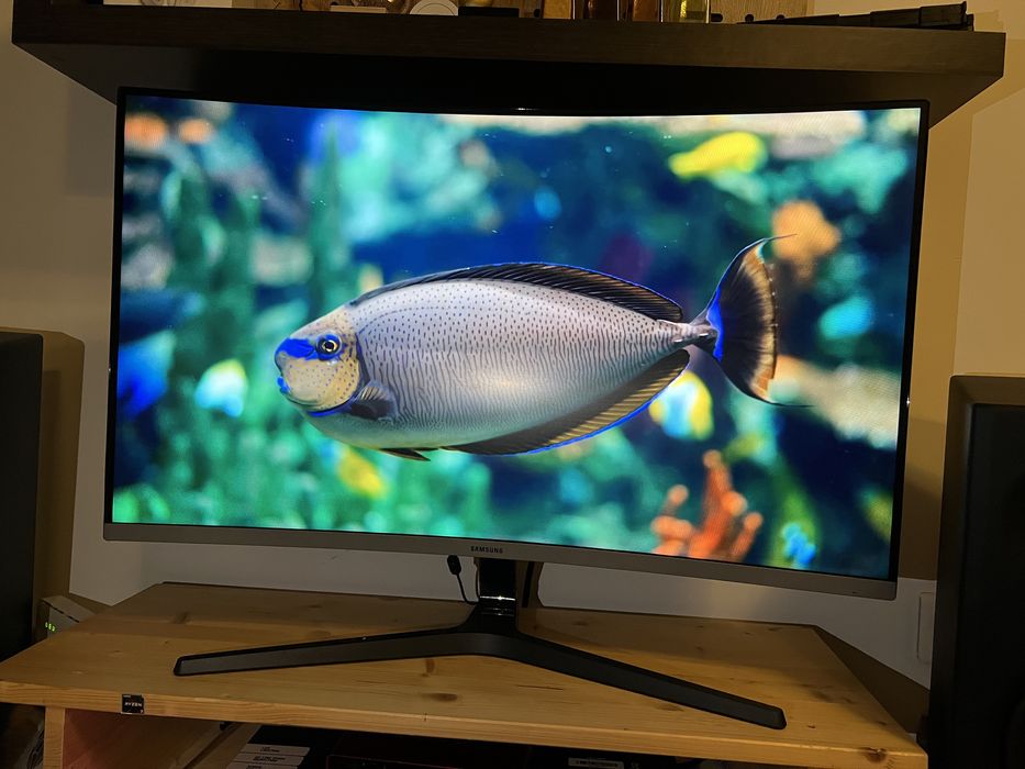 Monitor curbat LED Samsung 32 inch, Full HD, 75 HZ Aproape nou