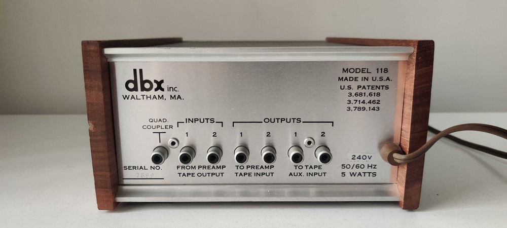 DBX 118 dynamic range enhancer expander compressor limiter threshold