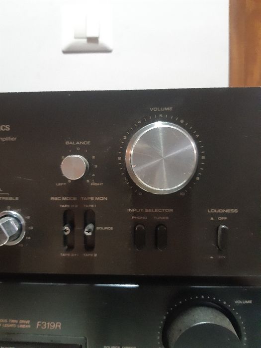 Amplificator Technics SU 7300k