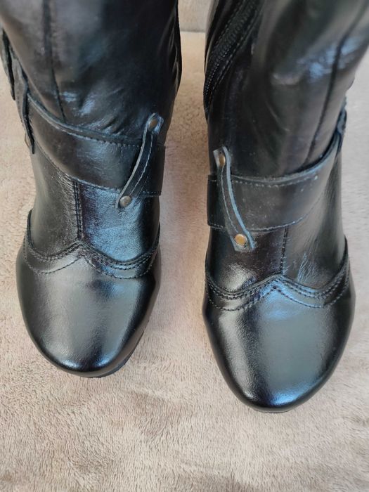 Български нови кожени боти