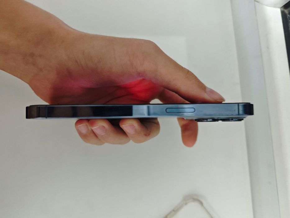 iphone 13 pro продам