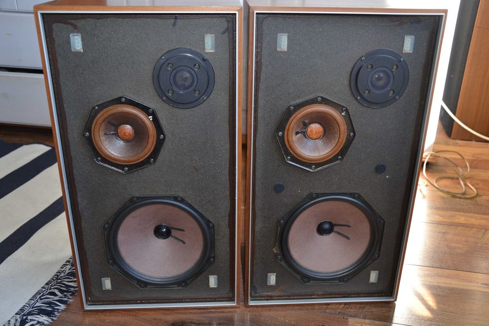 Ретро тонколони Philips