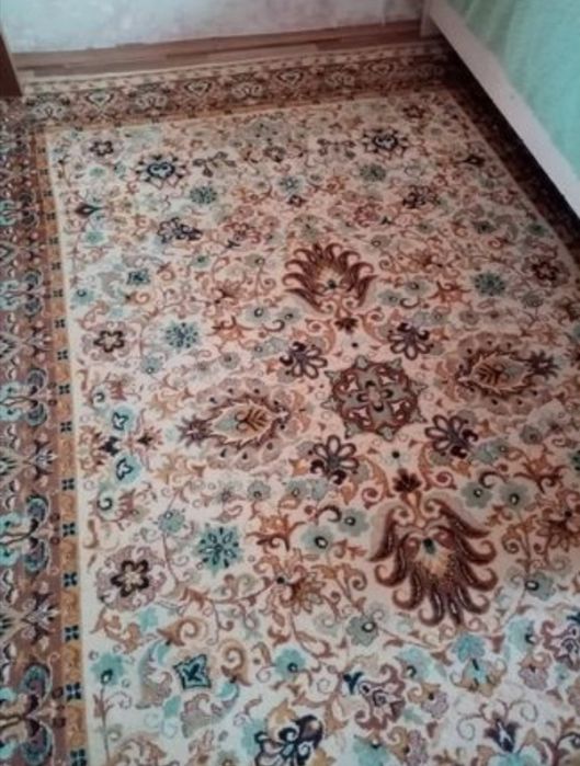 Продам натуральные ковры, производства СССР.