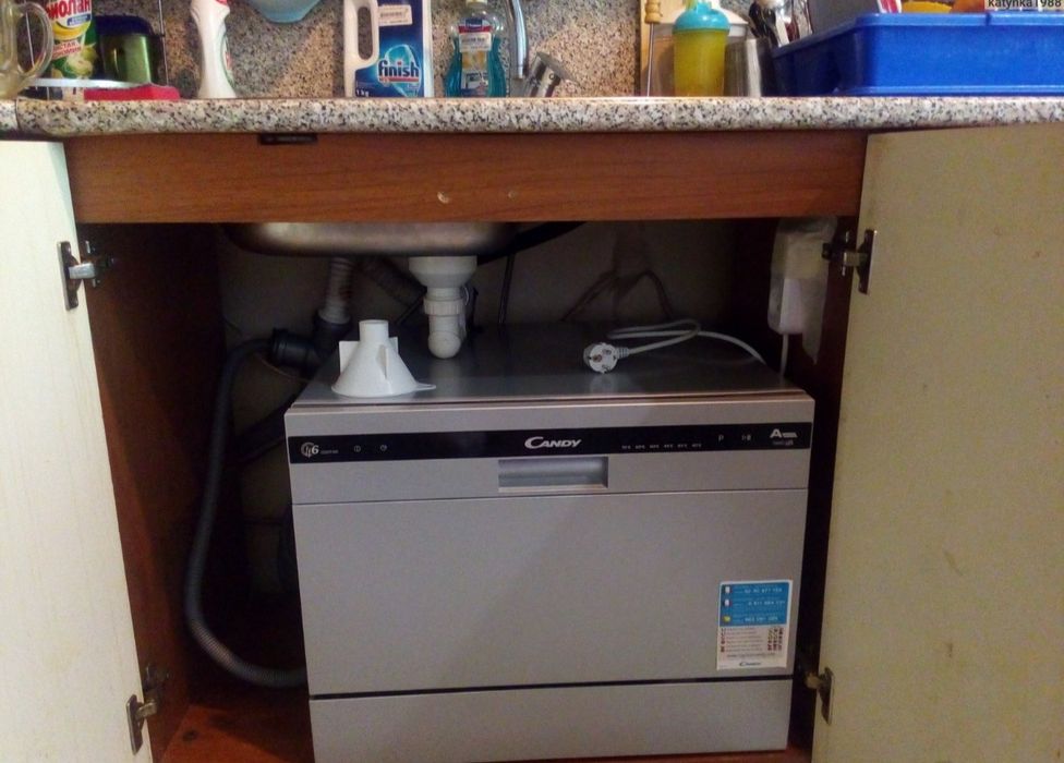 Masina de spalat vase Candy - compacta, marime mica, sub lavoar