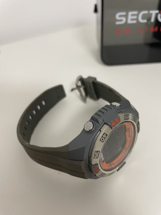 Ceas digital Sector Expander