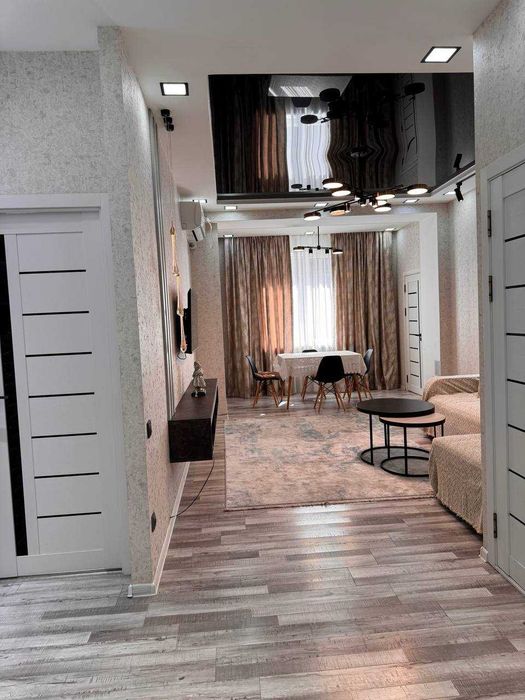 Сдаётся в аренду на Паркентском, 4-x комнатная,площадь — 82 кв.м.950$