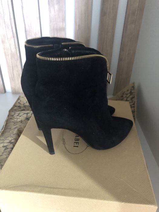 Ботильоны замшевые