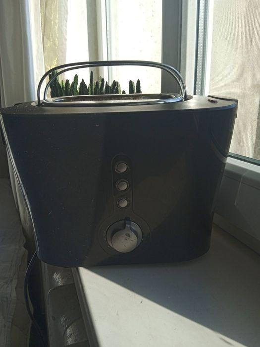 Тостер Phillips  продам