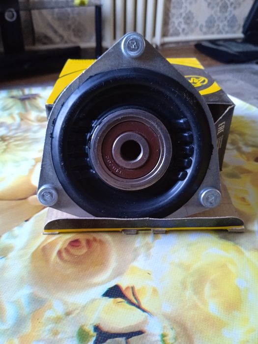 Продам опорные подшипники Ваз