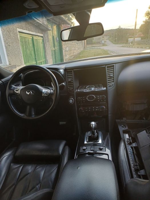 Infiniti fx 30 d на части