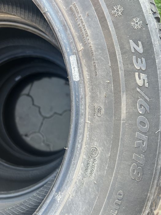 Резина зимняя 235/60/R18
