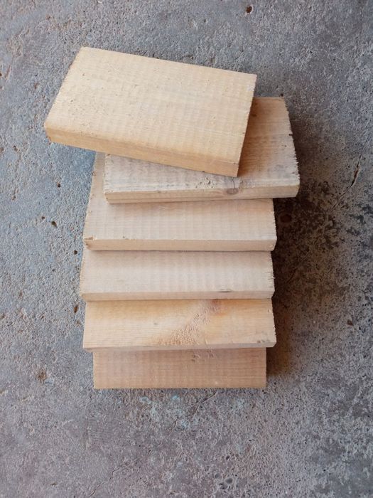 Arzon material Toza sasna yog‘ochdan shoshilinch sotiladi