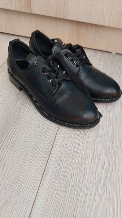 Дамски обувки естествена кожа