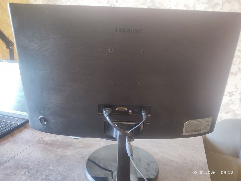 Монитор SAMSUNG 24'