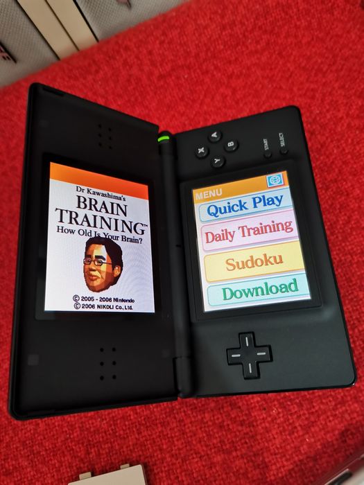 Consolă Nintendo ds Lite