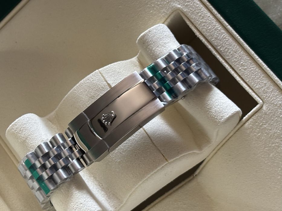Дамски часовник "Rolex  Lady-Datejust"