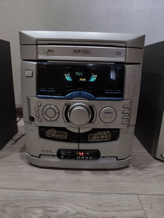 Муз центр с блютуз юсб