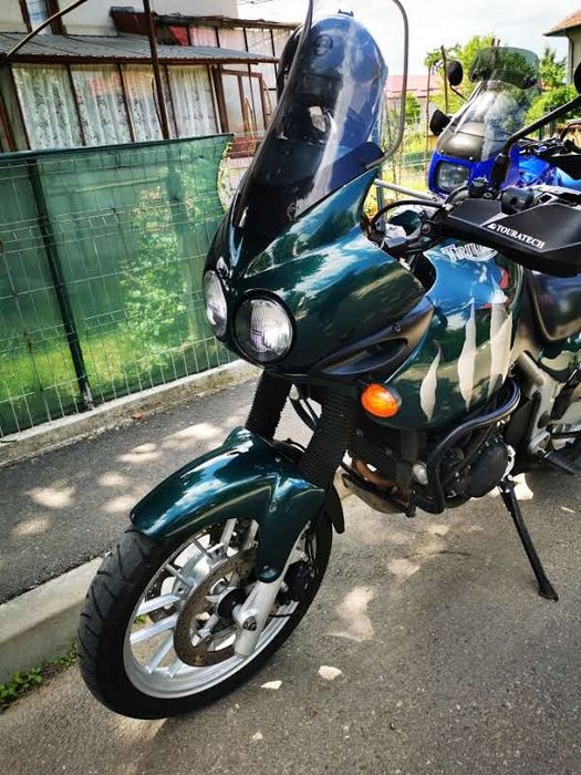 Vand Triumph Tiger 955i urgent