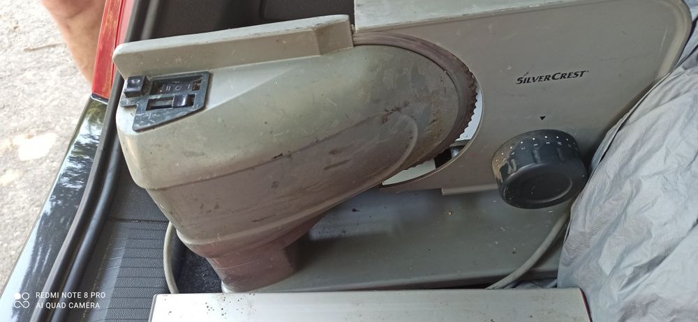 Машини за рязане на колбаси мезета хляб и др. супер