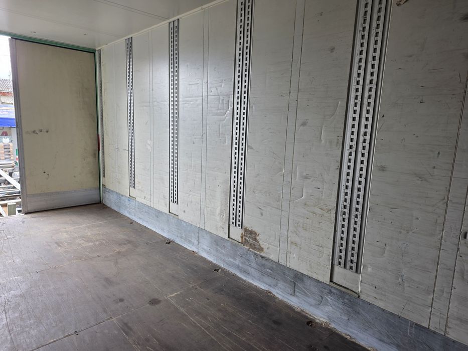 Vand container BDF, ideal pentru pavilion apicol