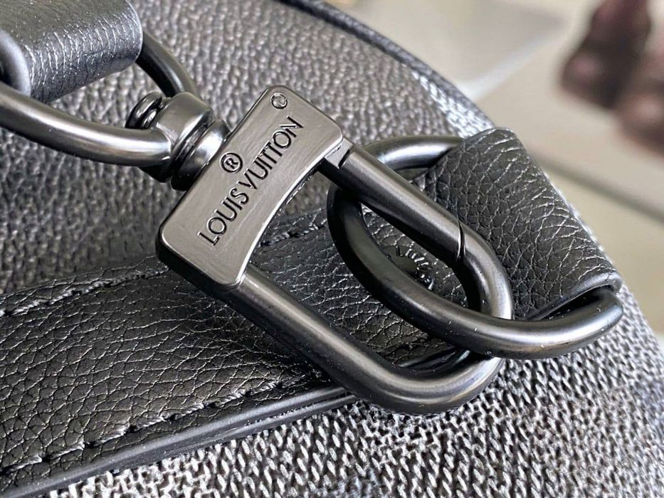 сак Louis Vuitton