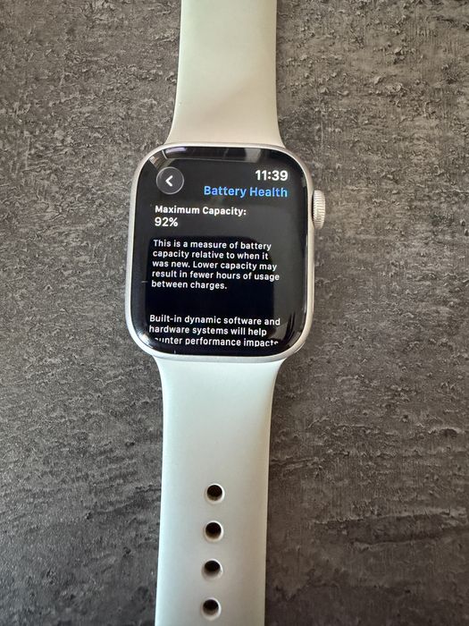 Apple Watch Series 9 GPS 41 mm Silver – Battery Health 92%