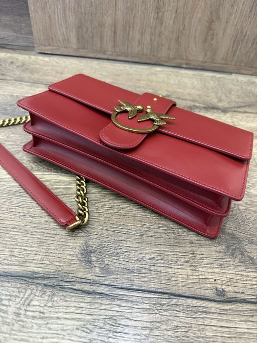 Червена чанта  Pinko