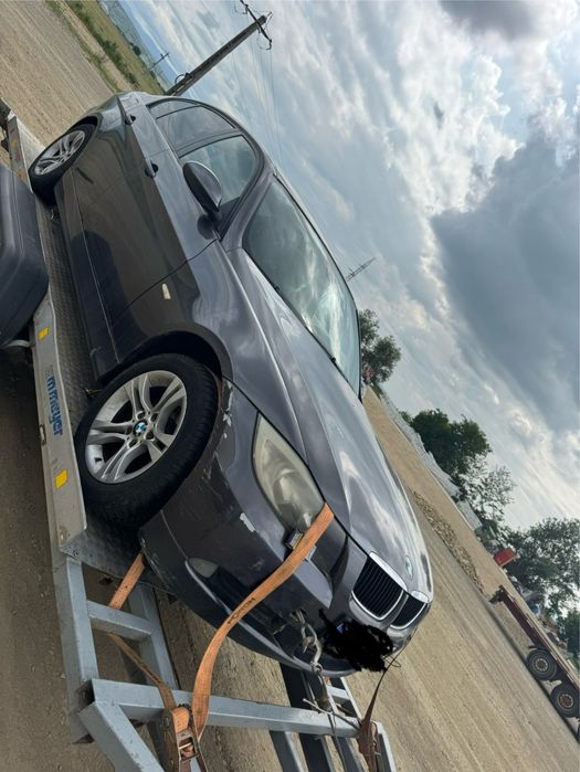 Dezmembrez bmw e90 318d