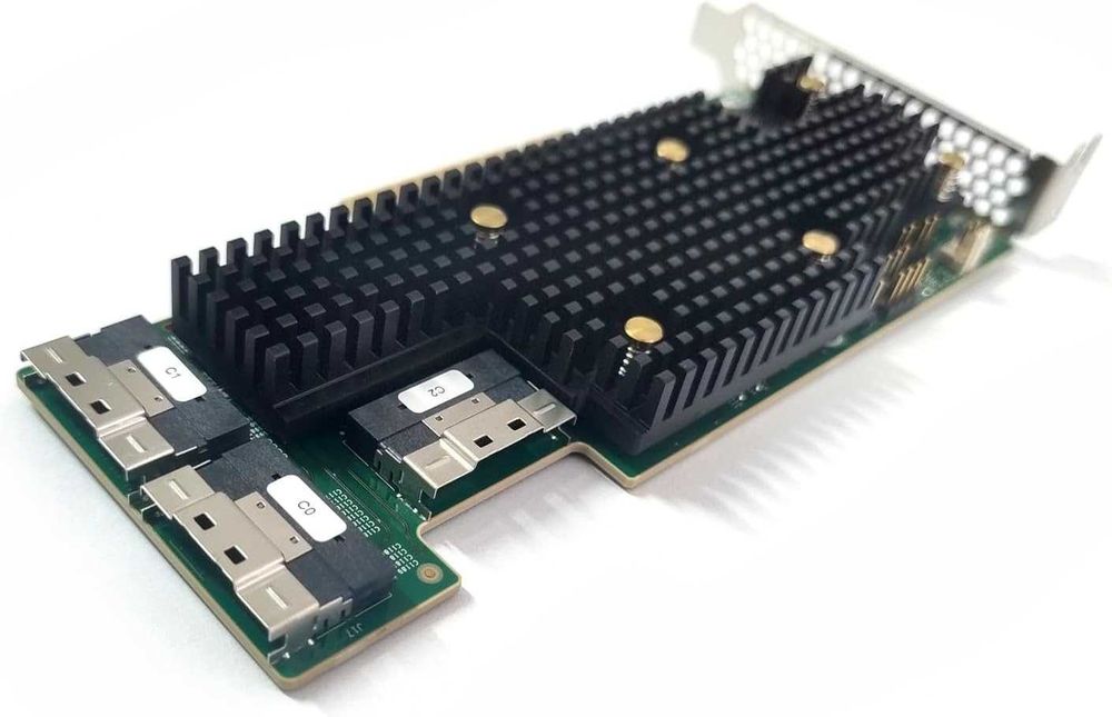 HBA Broadcom 9600-24i Tri-Mode, PCIe Gen 4.0, SAS 24GB/s