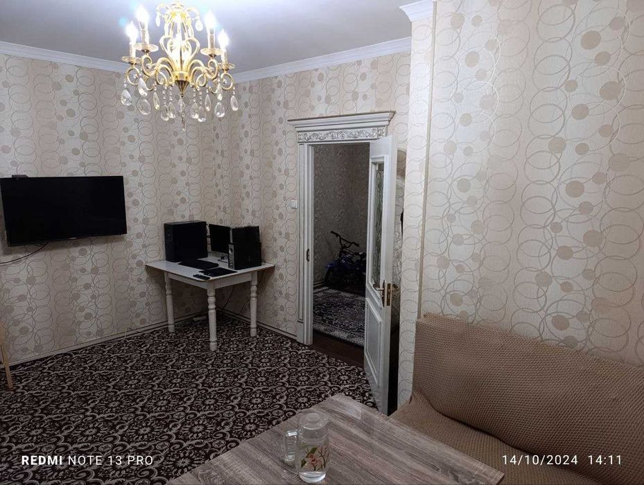 Olmazor tumani, Qorasaroy, Eski chinni zavod Kvartira 66 kvadrat