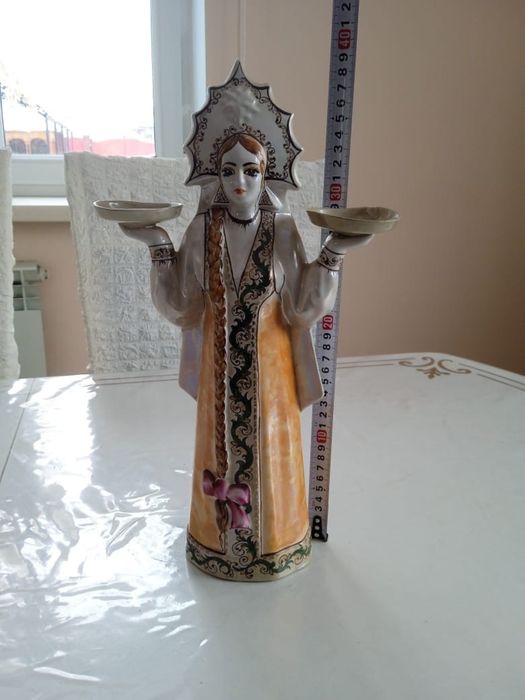 Редкая старинная статуэтка