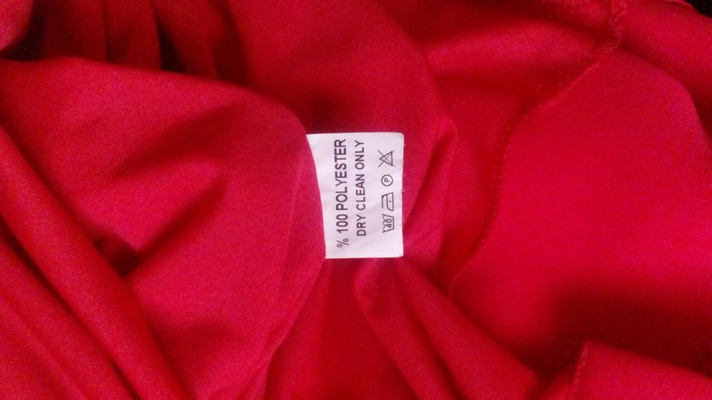 Дамска рокля червена