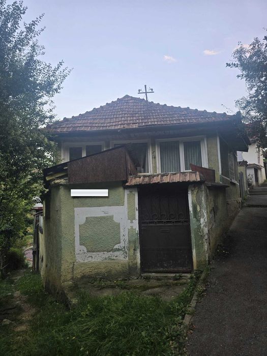 Vand Casa Brasov Zona Schei Necesita Renovare Consistenta