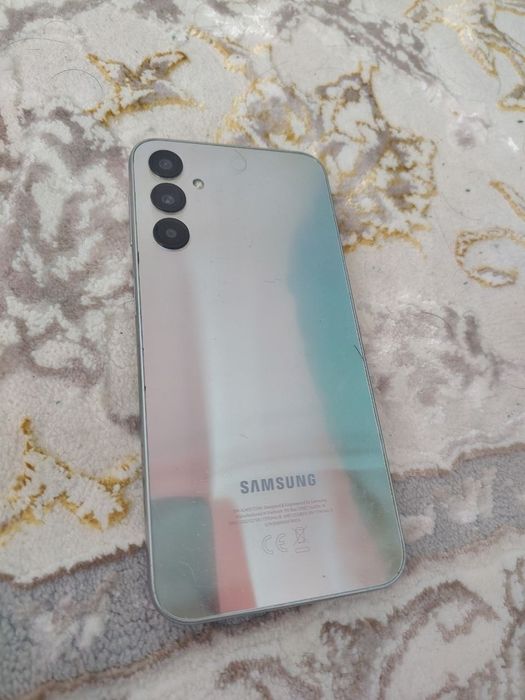Samsung A24 sotiladi