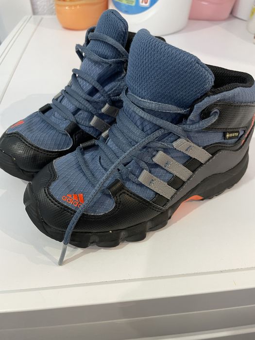 Adidas terrex детски обувки