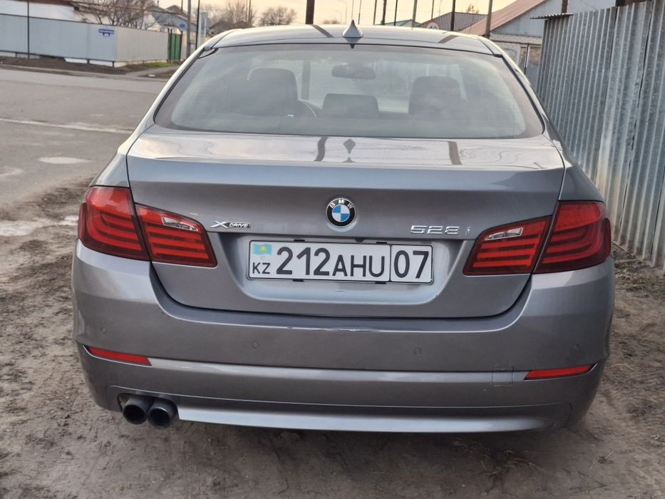 BMW 528i xdrive 2013г.в.
