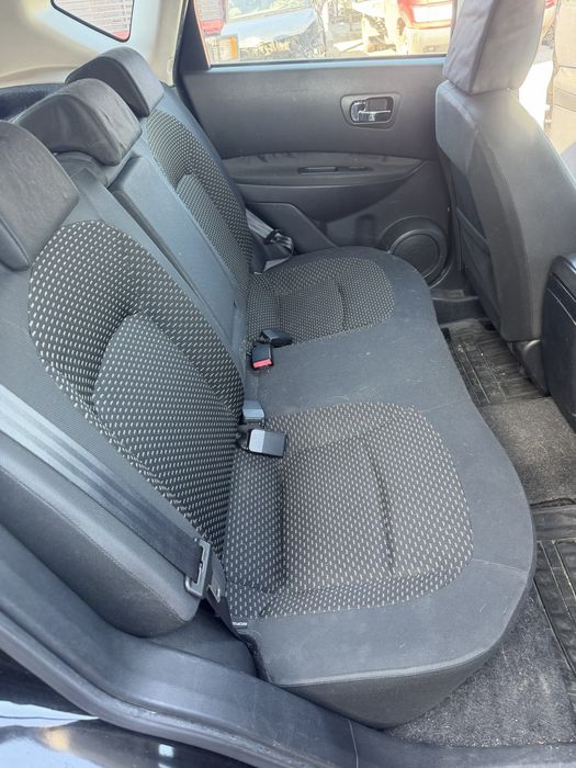 Салон Nissan Qashqai 2010