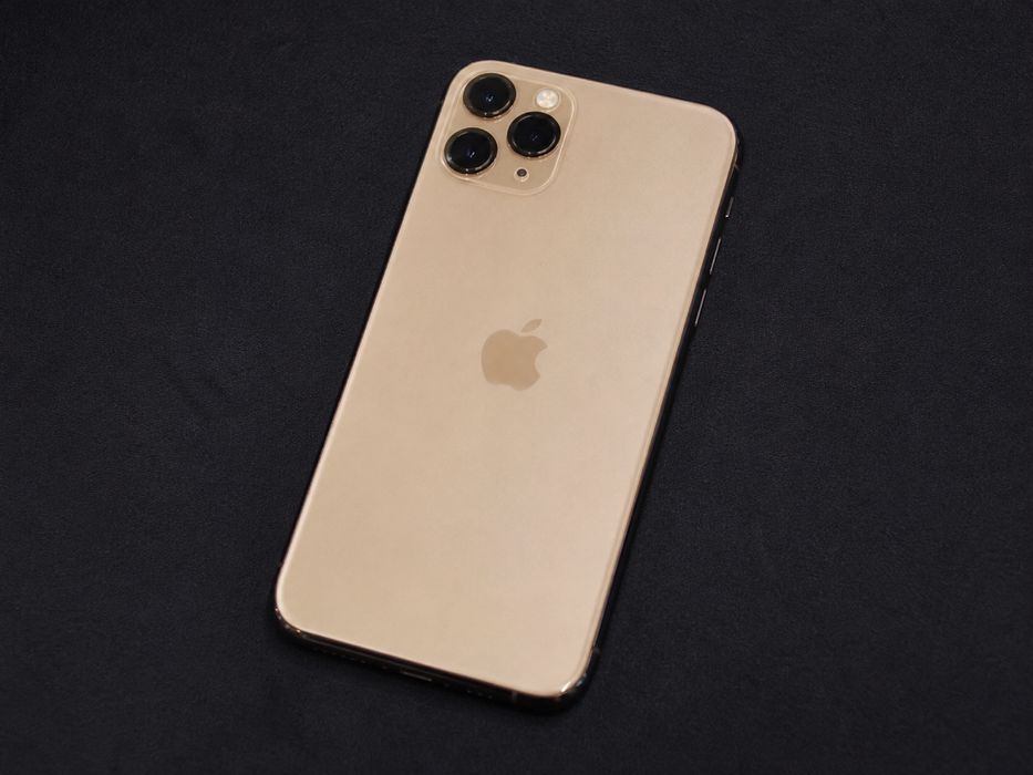 iPhone 11 pro продам