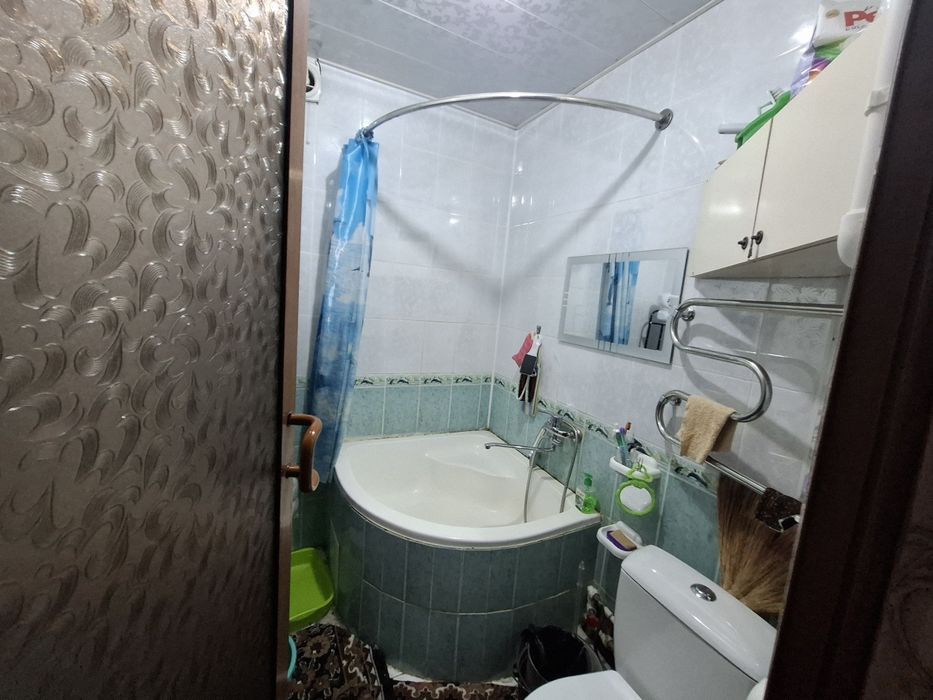 Продается 2-х комнатная квартира в хорошем состоянии