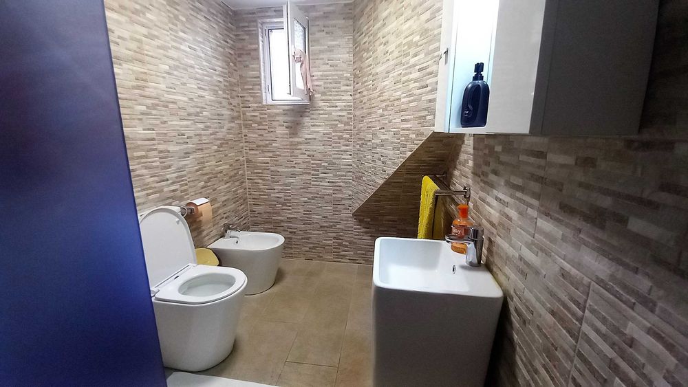 Sinaia ultracentral, ap. 4 camere in mansarda unei vile P+1+M