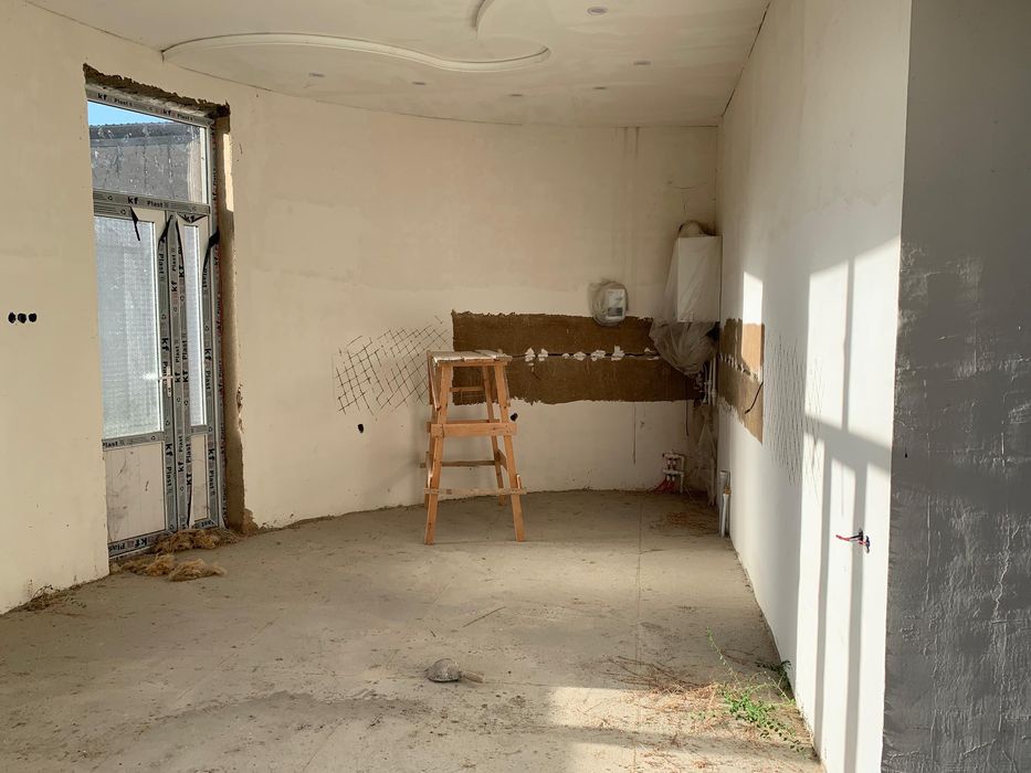 Участок с домом 8 соток. Торг уместен