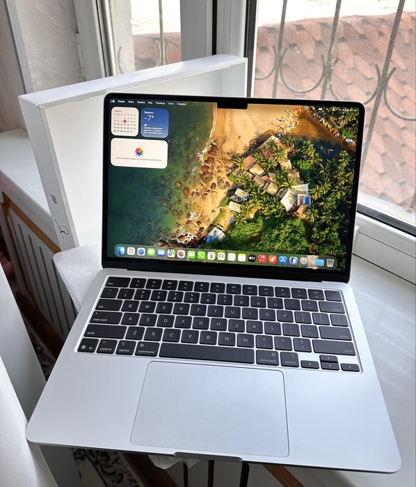 MacBook Air M4 Silver 16/256GB 9 Цикл