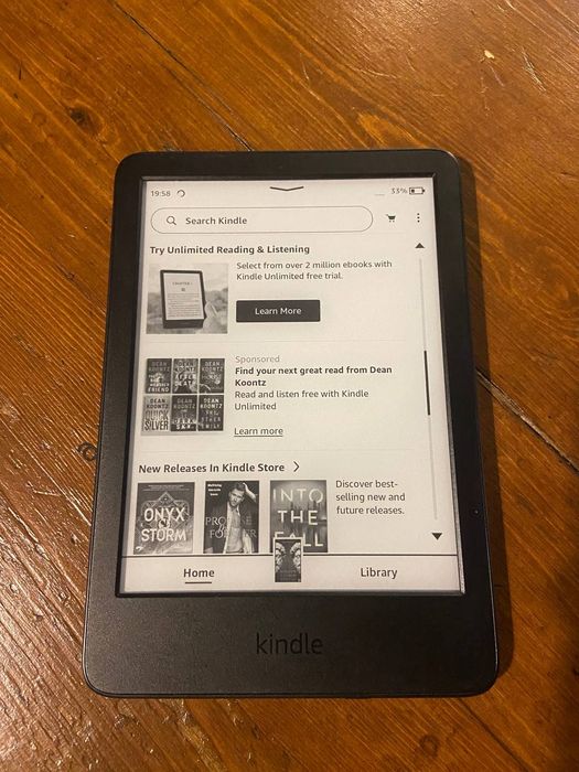 Kindle (2022, 11-е поколение) + чехол