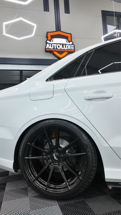 Detailing Craiova Profesional - Interior & Exterior - Salon Premium