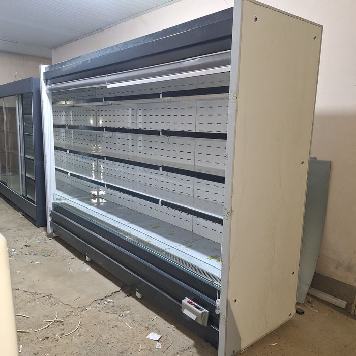 Продаются витиринный холодильники ГОРКА