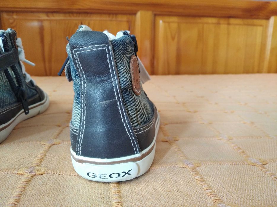 Детски кецове Geox N25, сандали Н&М N26, джапанки Sfera/испански/ N 27