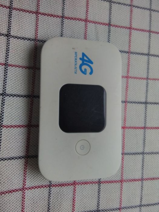 страхoтен джобен рутер бисквитка 4G LTE високоскоростен