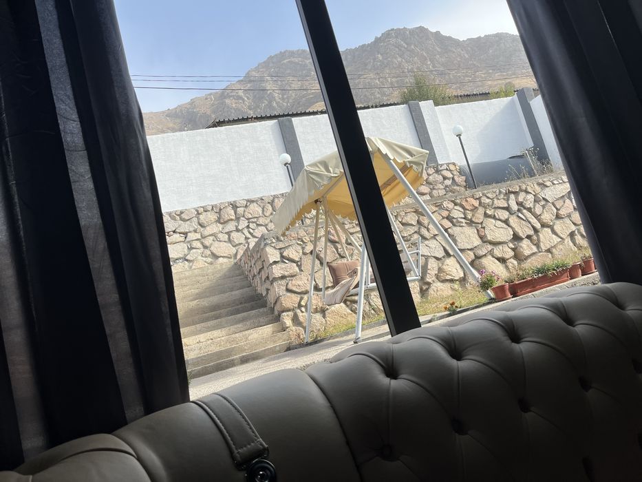 Дача в Чимгане в горным раеоне……………………………………………………………………………………………………..