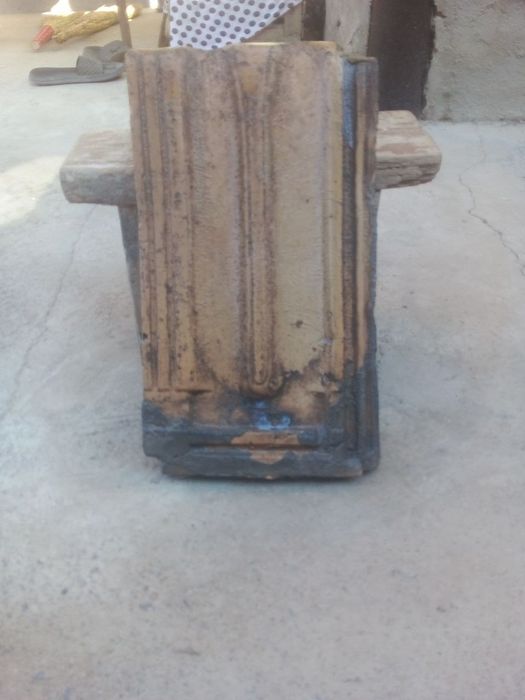 Продается черепица цена 1000сум сум.